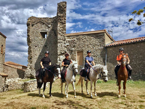 randonnée à cheval France Auvergne-Rhône-Alpes photo 2